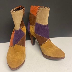 GIANNI BINI Suede Patch Zip Ankle Boot Shoes 9.5